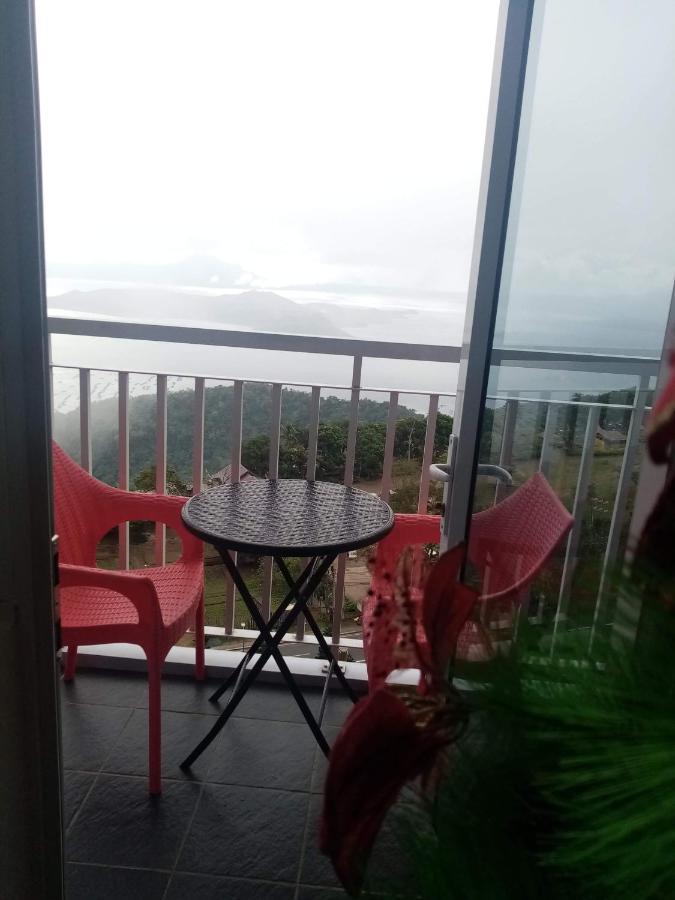 Holy Family Condo At Wind Residences,Tagaytay Tagaytay City Exteriér fotografie